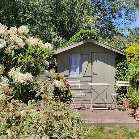 Close To Centre, 3 Rooms, 2 Bathr & Wc, Free Parking & Wifi, Spacious Living Area & Kitchen Brügge Exterior foto