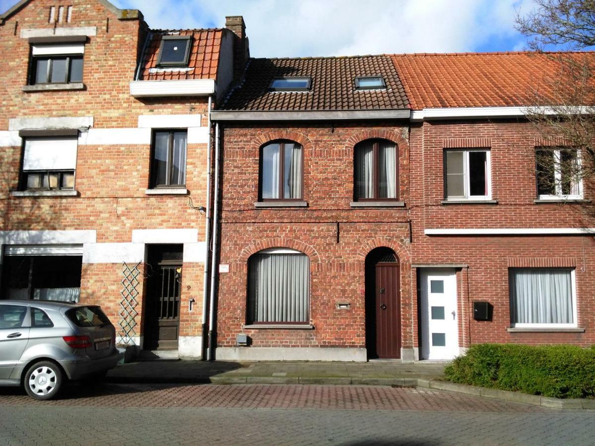 Close To Centre, 3 Rooms, 2 Bathr & Wc, Free Parking & Wifi, Spacious Living Area & Kitchen Brügge Exterior foto